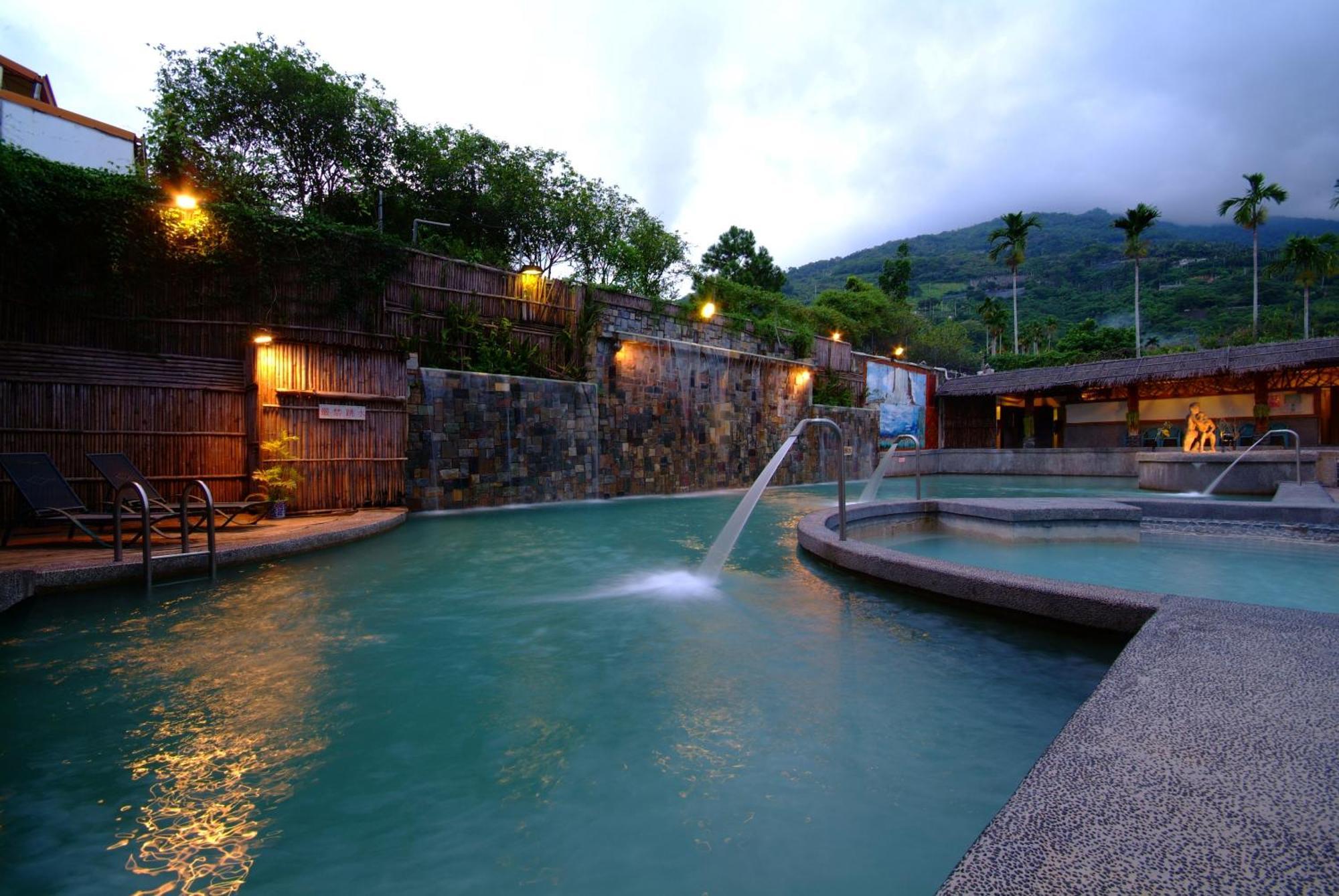 Yawan Hotel Wenquan Экстерьер фото